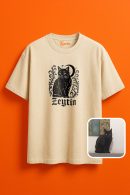 Zeytin Kedi Temalı Unisex Oversize T-Shirt ile Tarzını Yansıt!