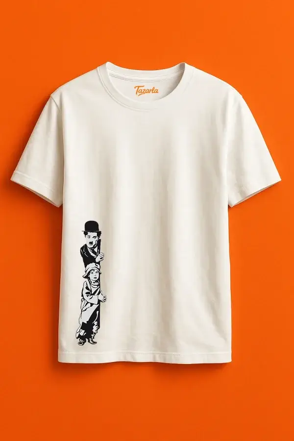 Charlie Chaplin ile Sevimli Çocuk Strili Unisex Regular T-Shirt