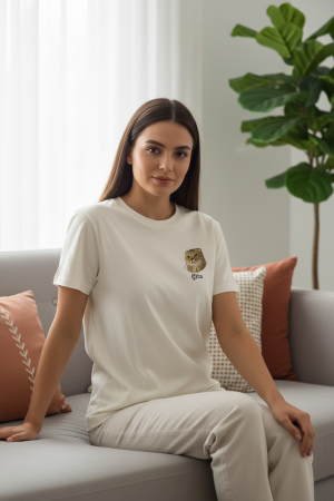 Zeynep'in Sevimli Kedisi Çita Tişörtü Unisex Regular T-Shirt